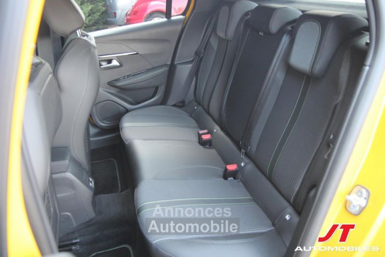 Peugeot 208 100cv - BV EAT8   GT Line 5 ANS DE GARANTIE  !!!! - <small></small> 16.390 € <small>TTC</small> - #30