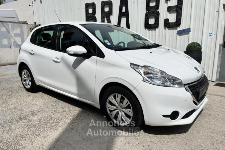 Peugeot 208 1.0i PureTech 12V - 68 BERLINE Active PHASE 1 - <small></small> 7.410 € <small>TTC</small> - #1