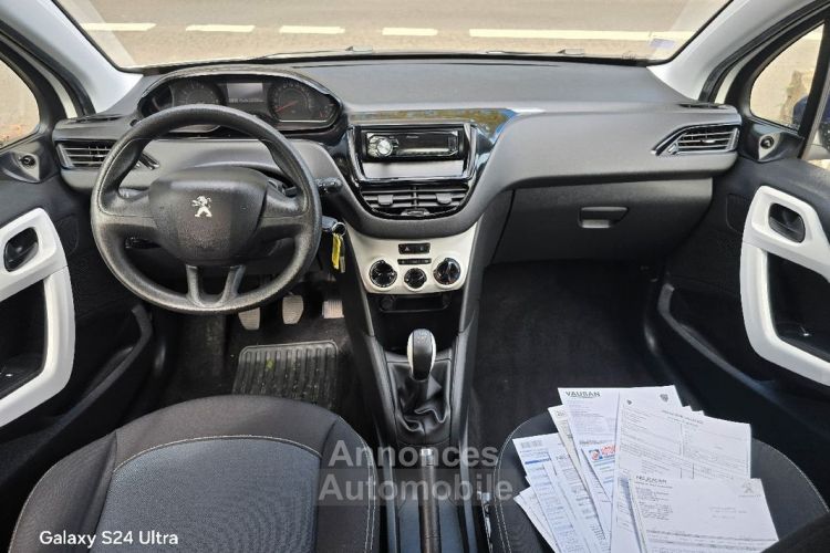 Peugeot 208 1.0l ess 68ch Like 83 000km GARANTIE - <small></small> 4.990 € <small>TTC</small> - #3