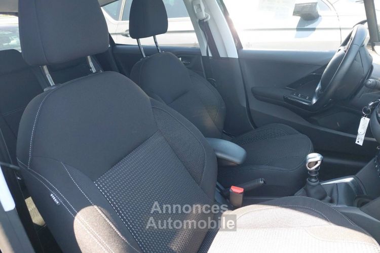 Peugeot 208 110ch E6. Allure Business 5p - <small></small> 9.980 € <small>TTC</small> - #5