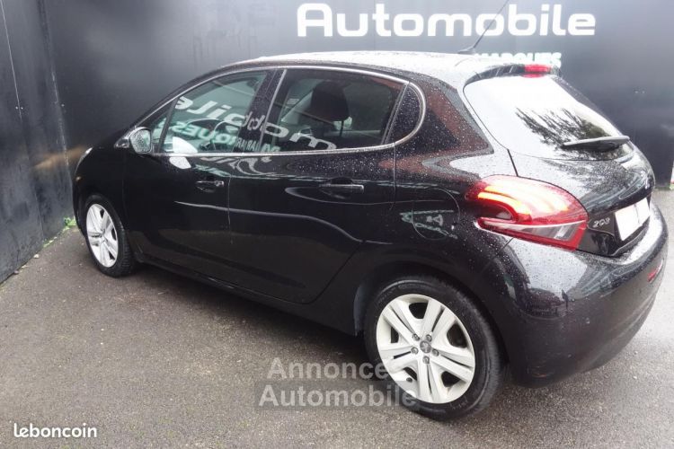 Peugeot 208 110ch S&S BVM6 Allure 5P - <small></small> 6.990 € <small>TTC</small> - #4