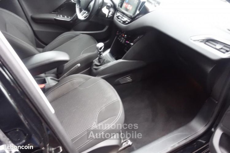 Peugeot 208 110ch S&S BVM6 Allure 5P - <small></small> 6.990 € <small>TTC</small> - #12