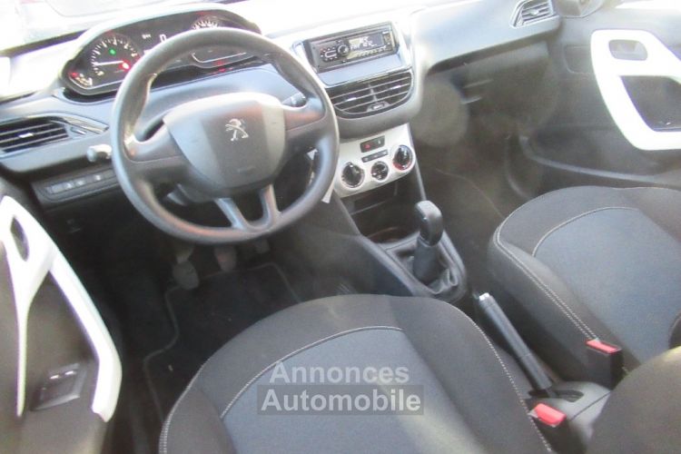 Peugeot 208 1.2  82ch SetS BVM5 LIKE - <small></small> 8.490 € <small>TTC</small> - #7