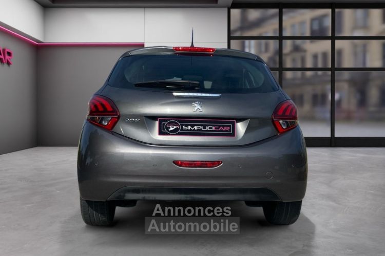 Peugeot 208 1.2 110ch EAT6 Allure CARPLAY/RADAR/DISTRI NEUVE - GARANTIE 12 MOIS - - <small></small> 11.490 € <small>TTC</small> - #7