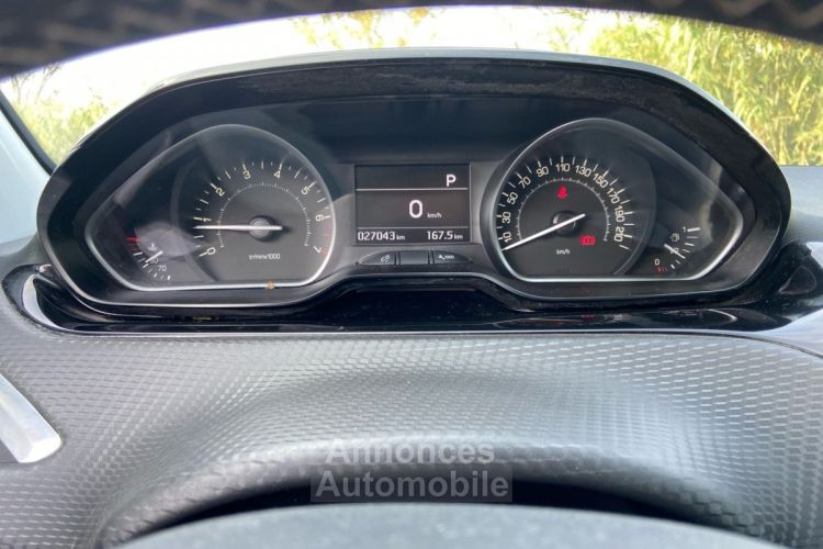 Peugeot 208 1.2 110ch EAT6 Allure CARPLAY/RADAR/DISTRI NEUVE - GARANTIE 12 MOIS - - <small></small> 11.490 € <small>TTC</small> - #15