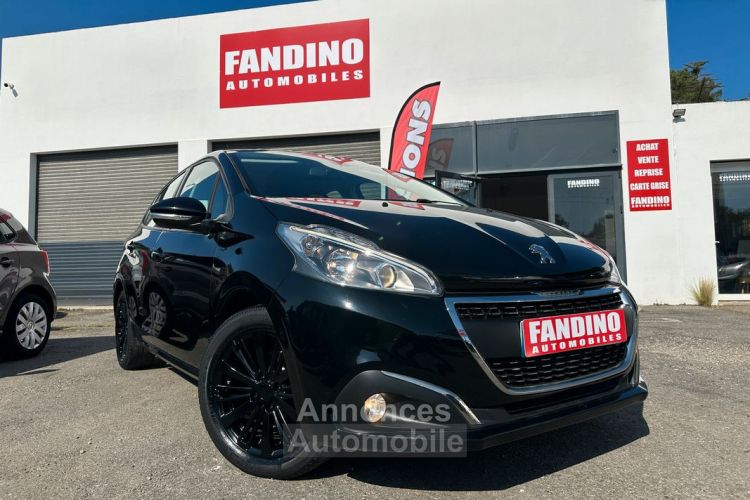 Peugeot 208 1.2 110Ch Tech Edition 5P - <small></small> 10.990 € <small>TTC</small> - #1