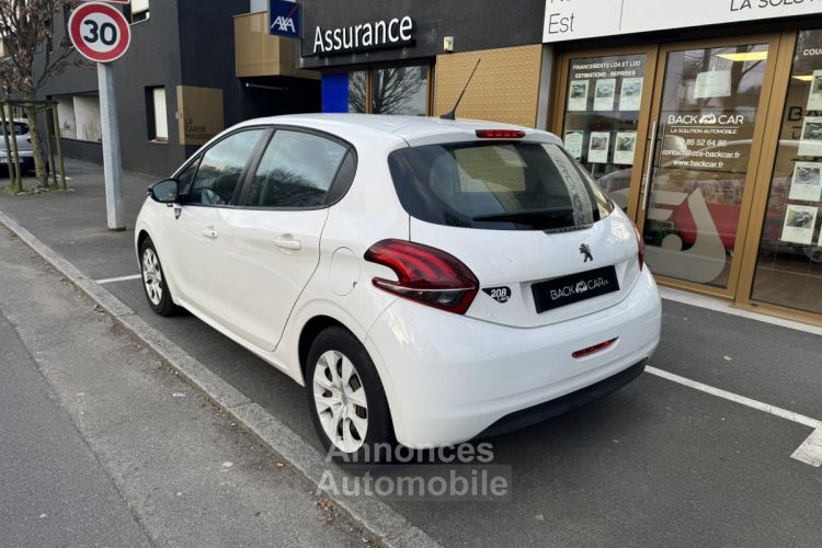 Peugeot 208 1.2 68ch BVM5 Like Distribution neuve - <small></small> 6.990 € <small>TTC</small> - #6