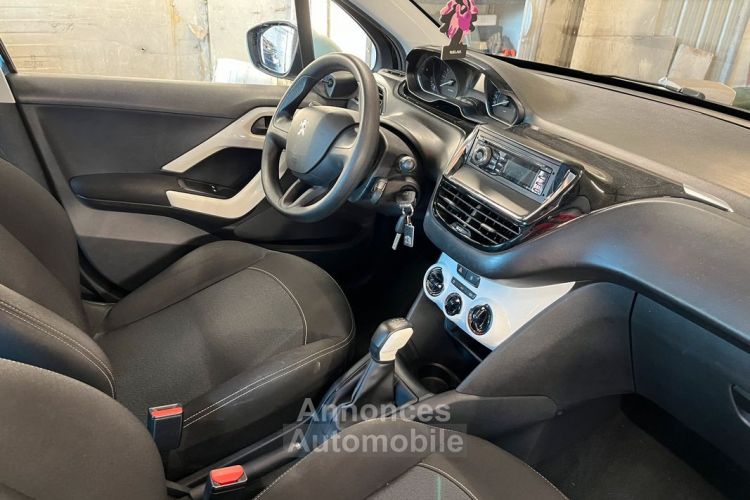 Peugeot 208 1.2 68ch LIKE 5P - <small></small> 6.990 € <small>TTC</small> - #2