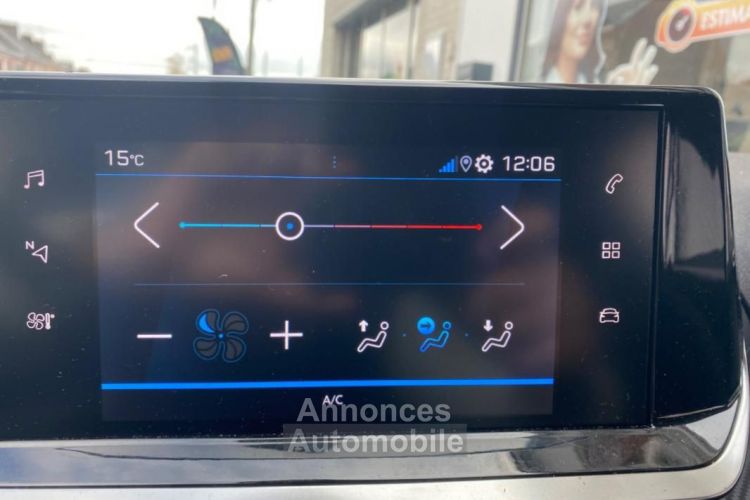 Peugeot 208 1.2 75 STYLE CARPLAY - <small></small> 11.990 € <small>TTC</small> - #19