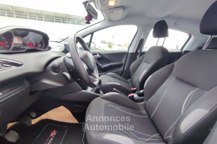 Peugeot 208 1.2 82 Active 96000kms - <small></small> 6.490 € <small>TTC</small> - #12