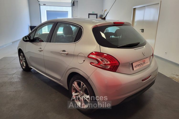 Peugeot 208 1.2 82 ALLURE + DISTRIBUTION OK - <small></small> 8.990 € <small>TTC</small> - #5