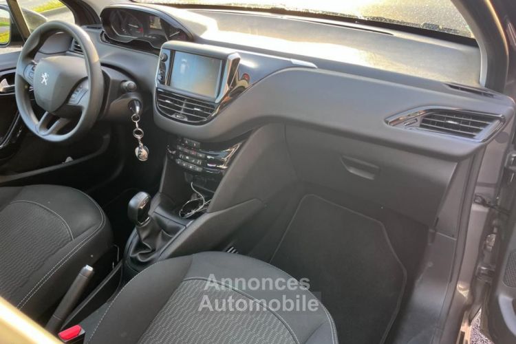 Peugeot 208 1.2 82 CH ACTIVE + TOIT PANORAMIQUE CAMERA DE RECUL - <small></small> 6.990 € <small>TTC</small> - #16