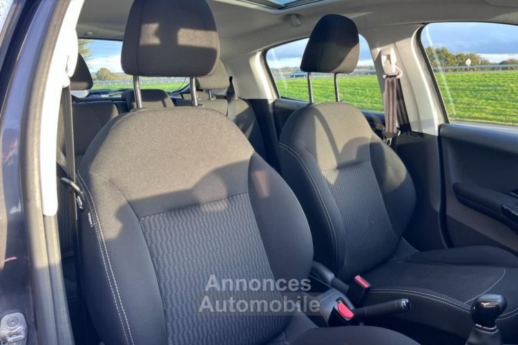 Peugeot 208 1.2 82 CH ACTIVE + TOIT PANORAMIQUE CAMERA DE RECUL - <small></small> 6.990 € <small>TTC</small> - #17