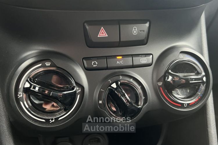 Peugeot 208 1.2 82 Ch STYLE GPS / TEL CLIM - <small></small> 9.990 € <small>TTC</small> - #10