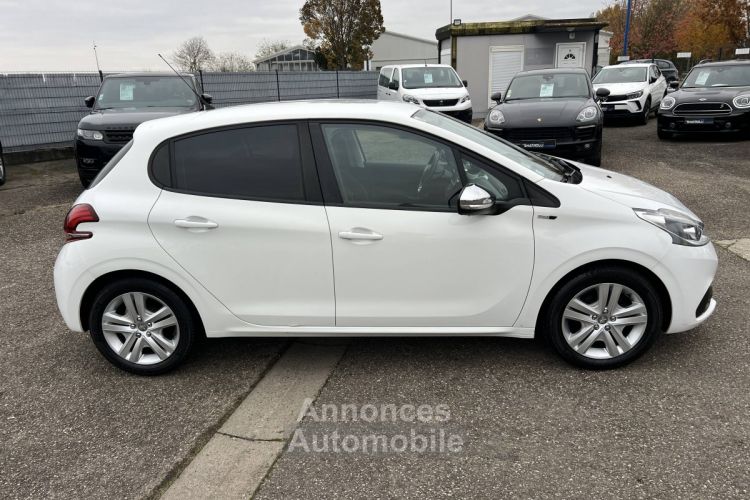 Peugeot 208 1.2 82ch 4cv 5P Style 5Places 58,000Kms Distri OK Garantie Moteur 2ans - <small></small> 7.990 € <small>TTC</small> - #8