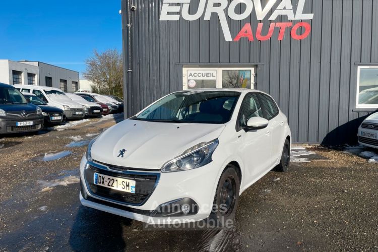 Peugeot 208 1.2 82ch active - <small></small> 5.990 € <small>TTC</small> - #1