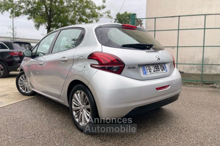 Peugeot 208 1.2 82ch Allure 48.900 Kms - <small></small> 9.790 € <small>TTC</small> - #3