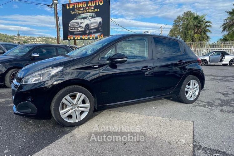 Peugeot 208 1.2 82CH Style - <small></small> 8.990 € <small>TTC</small> - #2