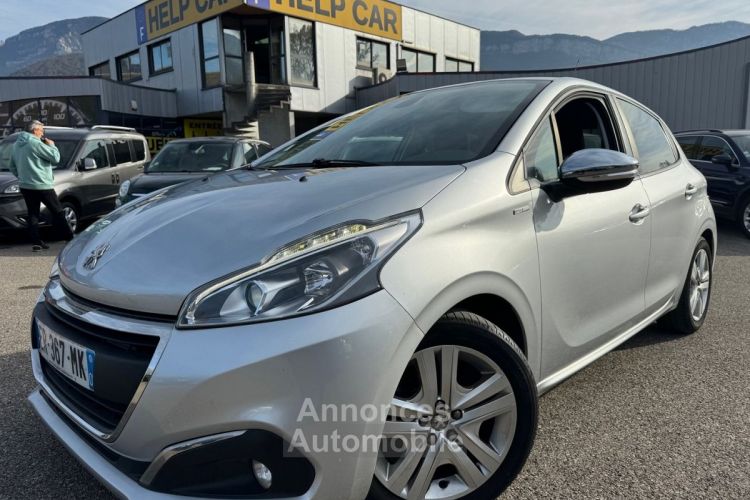 Peugeot 208 1.2 82CH STYLE 5P - <small></small> 8.990 € <small>TTC</small> - #1