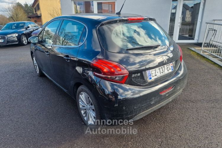 Peugeot 208 1.2 82cv Allure - <small></small> 8.990 € <small>TTC</small> - #2