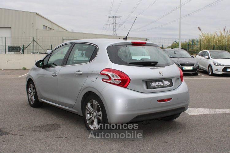 Peugeot 208 1.2 active 5p - garantie 12 mois - <small></small> 5.990 € <small>TTC</small> - #3