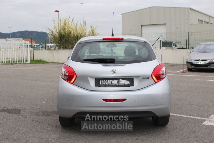 Peugeot 208 1.2 active 5p - garantie 12 mois - <small></small> 5.990 € <small>TTC</small> - #4