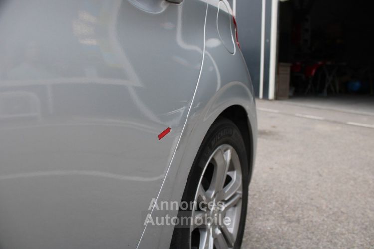 Peugeot 208 1.2 active 5p - garantie 12 mois - <small></small> 5.990 € <small>TTC</small> - #25