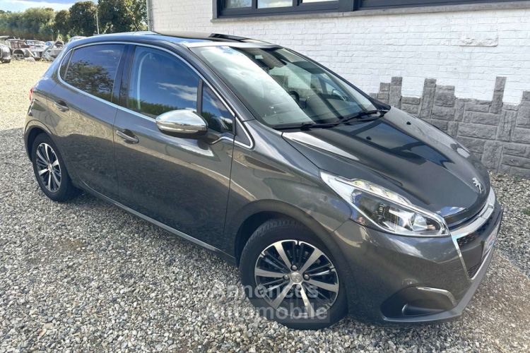 Peugeot 208 1.2 Allure BTE AUTO-NAVI-CAMERA-OPEN DAK-CARPLAY - <small></small> 10.490 € <small>TTC</small> - #8