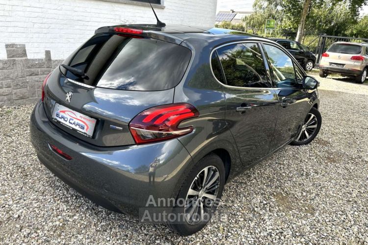 Peugeot 208 1.2 Allure BTE AUTO-NAVI-CAMERA-OPEN DAK-CARPLAY - <small></small> 10.490 € <small>TTC</small> - #9