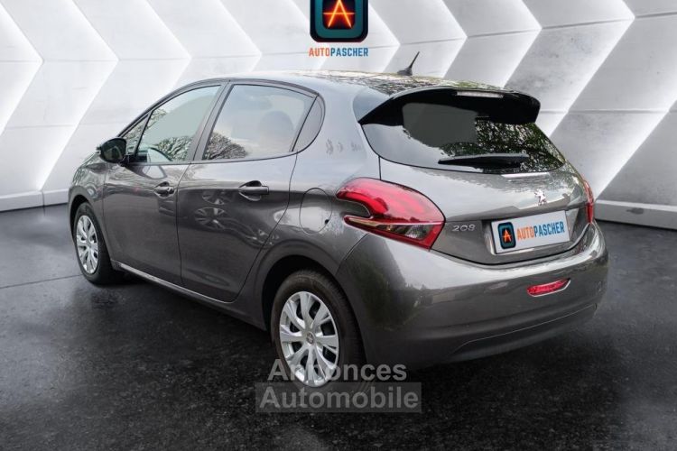 Peugeot 208 1.2 ess - 82ch Finition Business confort pack garantie 12 mois - <small></small> 8.250 € <small>TTC</small> - #3