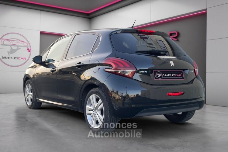 Peugeot 208 1.2 ESSENCE 82ch BVM5 Active Garantie 12 Mois - <small></small> 7.480 € <small>TTC</small> - #7