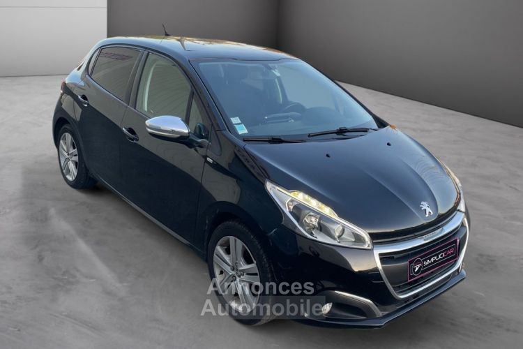 Peugeot 208 1.2 ESSENCE 82ch BVM5 Active Garantie 12 Mois - <small></small> 7.480 € <small>TTC</small> - #17