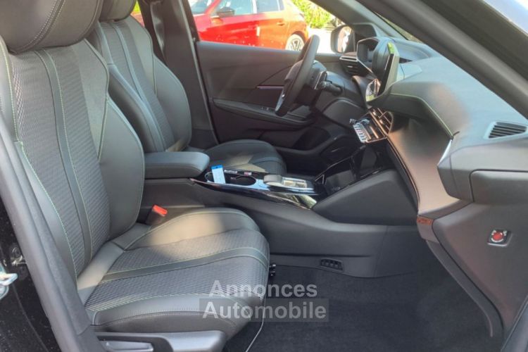 Peugeot 208 1.2 Hybrid 136 GT e-DCS6 - <small></small> 26.950 € <small>TTC</small> - #13