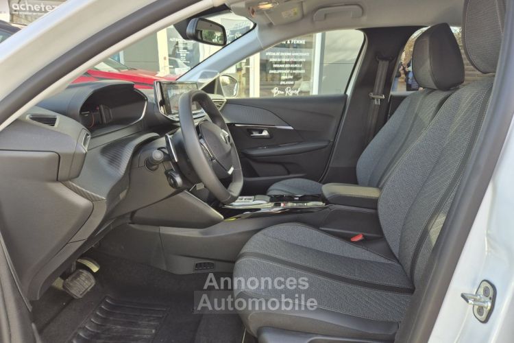 Peugeot 208 1.2 Hybrid e-DSC6 100 Boîte auto ALLURE GPS - <small></small> 22.390 € <small>TTC</small> - #15