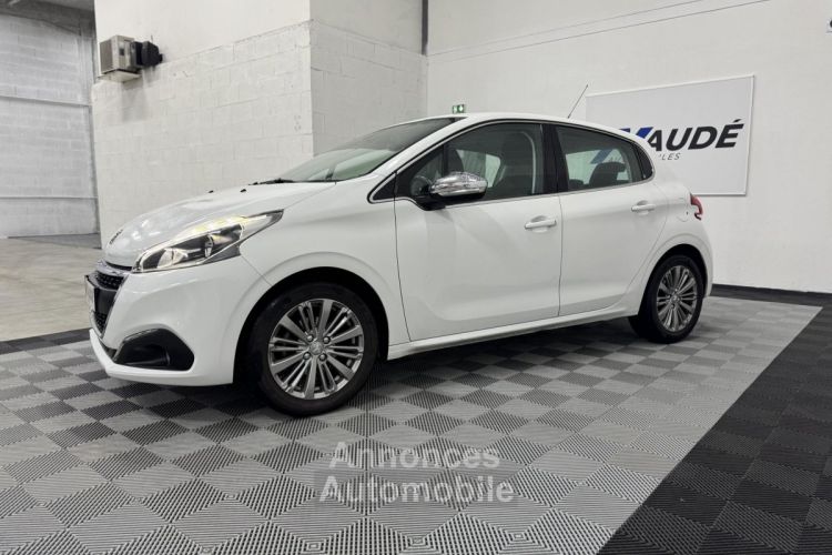 Peugeot 208 1.2 Pure Tech 110 CH  ALLURE - <small></small> 9.990 € <small>TTC</small> - #4