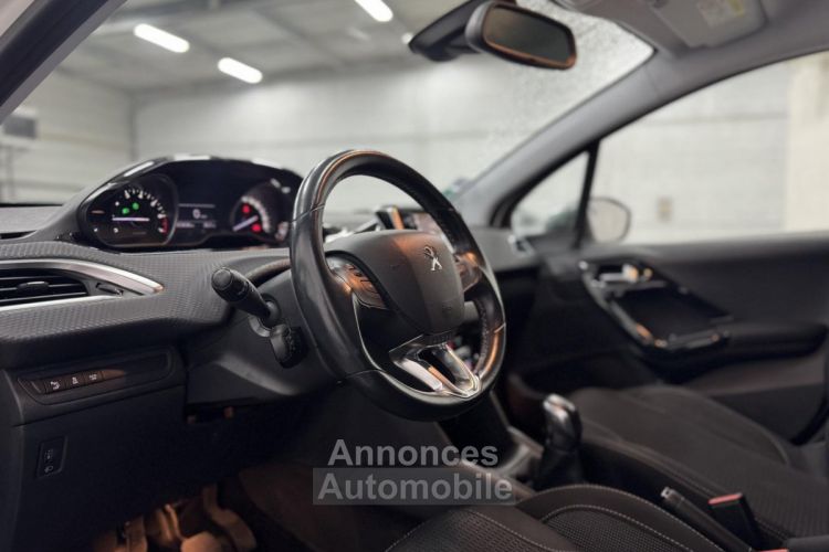 Peugeot 208 1.2 Pure Tech 110 CH  ALLURE - <small></small> 9.990 € <small>TTC</small> - #9