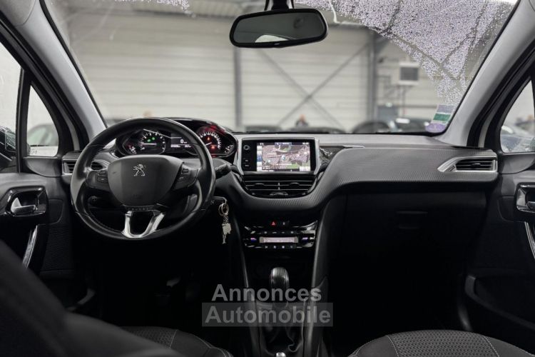 Peugeot 208 1.2 Pure Tech 110 CH  ALLURE - <small></small> 9.990 € <small>TTC</small> - #11