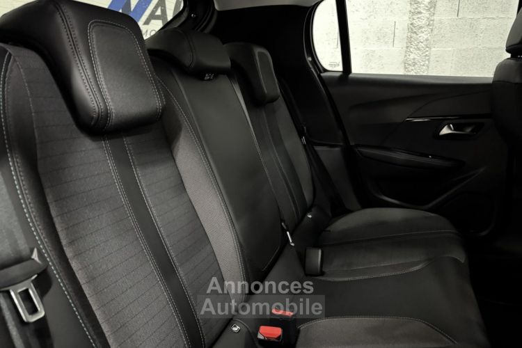 Peugeot 208 1.2 PureTech  100 CH EAT8  ALLURE PACK - GARANTIE 6 MOIS - <small></small> 15.990 € <small>TTC</small> - #18