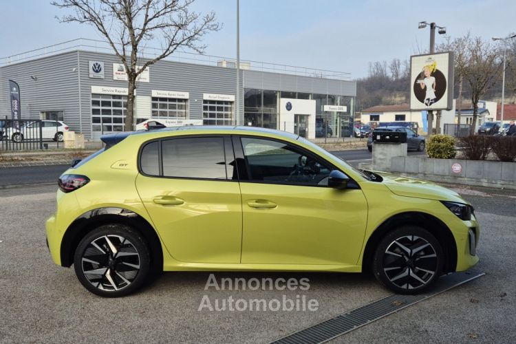 Peugeot 208 1.2 PureTech 100 BVM6 GT - Toit Panoramique - Intérieur Alcantara - Sièges Massant et Chauffant - - <small></small> 23.990 € <small>TTC</small> - #11