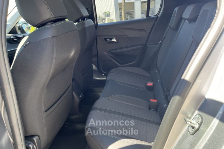 Peugeot 208 1.2 PureTech 100 ch ALLURE PACK BVM6 - NAVIGATION 3D CONNECTEE - <small></small> 18.990 € <small>TTC</small> - #11