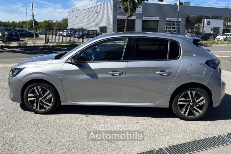 Peugeot 208 1.2 PureTech 100 ch ALLURE PACK BVM6 - NAVIGATION 3D CONNECTEE - <small></small> 18.990 € <small>TTC</small> - #23