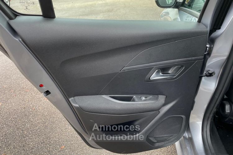 Peugeot 208 1.2 PURETECH 100CH STYLE EAT8 GRIS ARTENSE - <small></small> 19.950 € <small>TTC</small> - #29