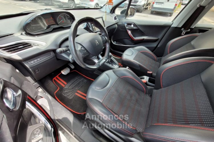Peugeot 208 1.2 PureTech 110 ch SS EAT6 GT Line - ENTRETIEN - <small></small> 12.990 € <small>TTC</small> - #6