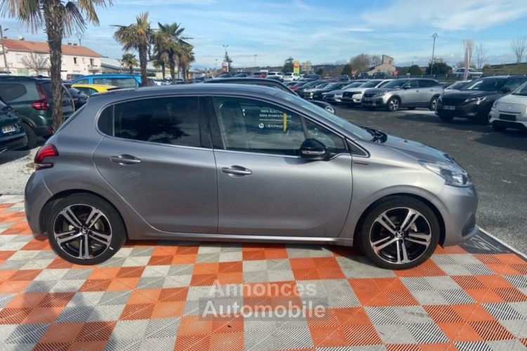 Peugeot 208 1.2 PURETECH 110 GT LINE TOIT PANO 1ère main - <small></small> 11.850 € <small>TTC</small> - #4