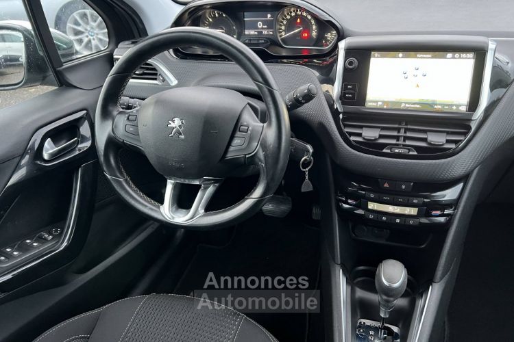 Peugeot 208 1.2 PureTech 110ch Allure EAT6 BVA 37,000Kms GPS Caméra Carplay DistriNEUF - <small></small> 14.990 € <small>TTC</small> - #24