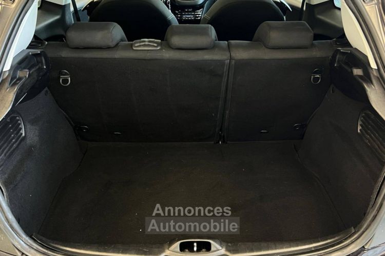 Peugeot 208 1.2 PureTech 110ch Allure S&S 3p - <small></small> 7.990 € <small>TTC</small> - #16