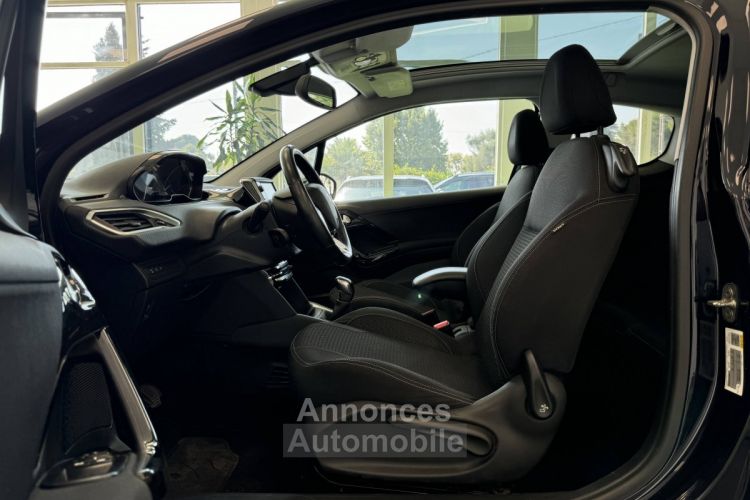 Peugeot 208 1.2 PureTech 110ch Allure S&S 3p - <small></small> 7.990 € <small>TTC</small> - #38