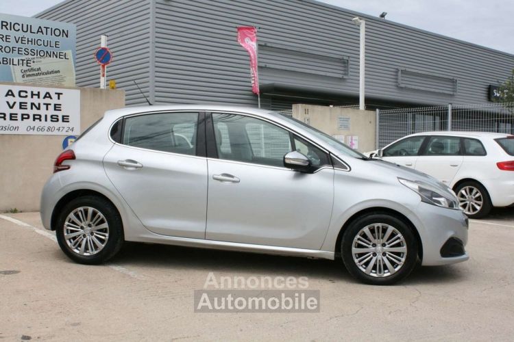 Peugeot 208 1.2 PURETECH 110CH ALLURE S&S 5P - <small></small> 8.990 € <small>TTC</small> - #5