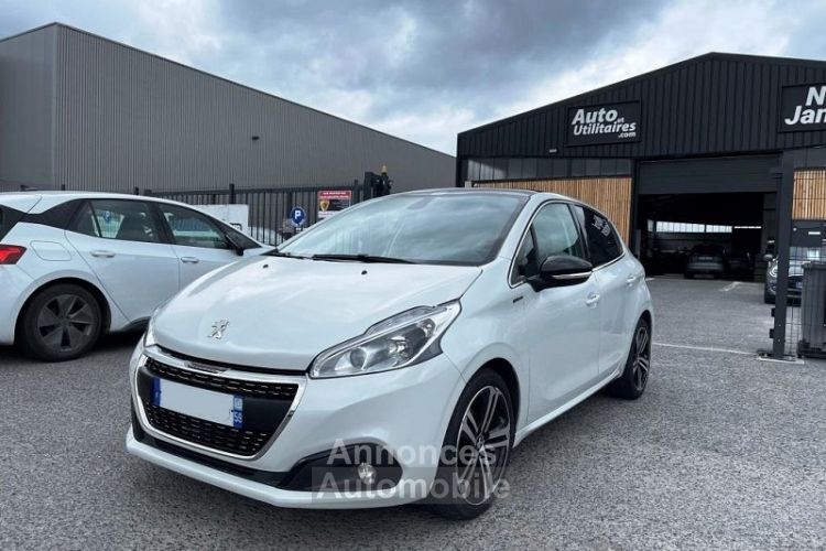 Peugeot 208 1.2 PURETECH 110CH E6.C GT LINE S&S EAT6 5P - <small></small> 11.990 € <small>TTC</small> - #1