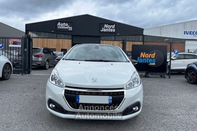 Peugeot 208 1.2 PURETECH 110CH E6.C GT LINE S&S EAT6 5P - <small></small> 11.990 € <small>TTC</small> - #4